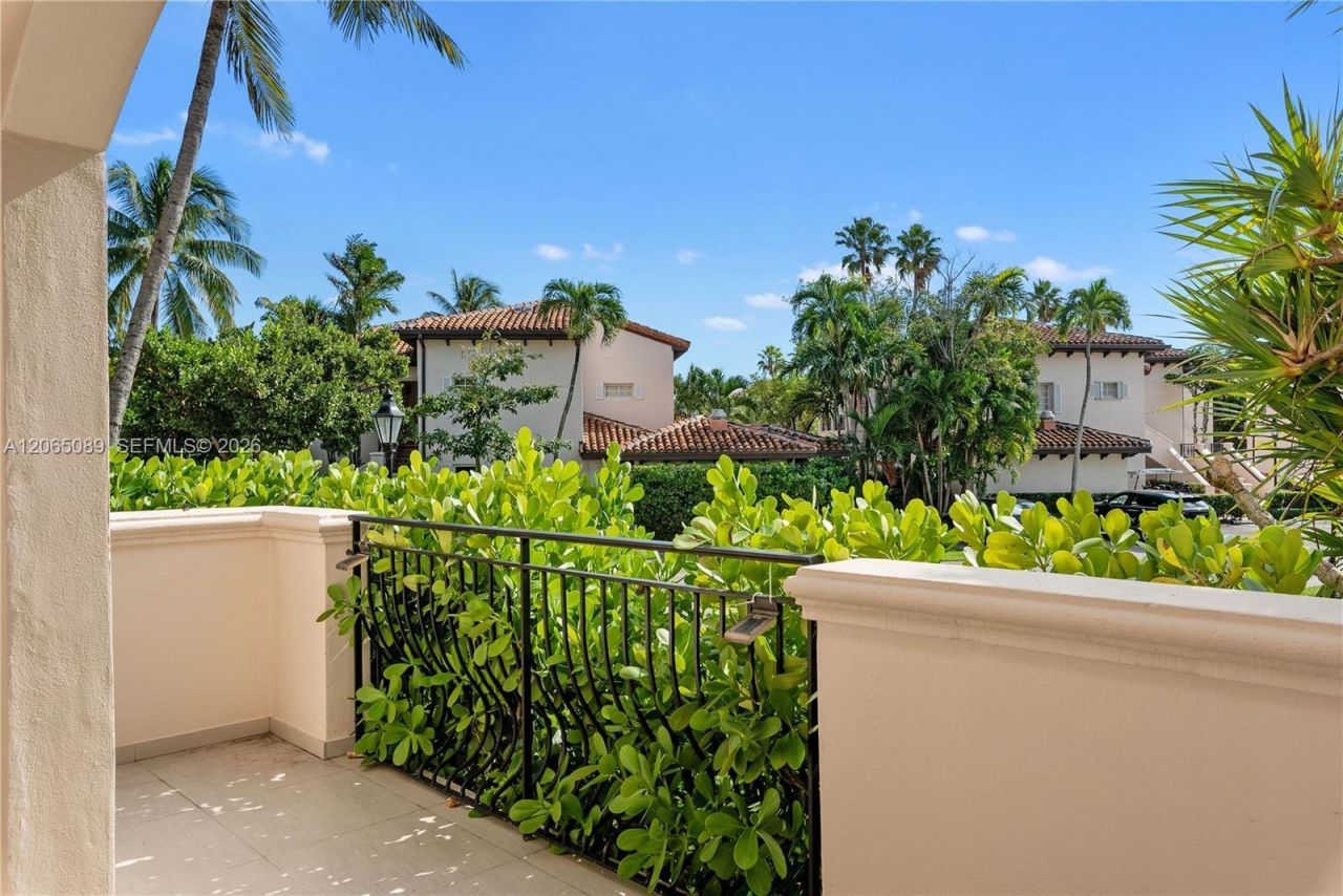 19216 Fisher Island Dr , Unit 19216, Fisher Island, FL 33109 Photo