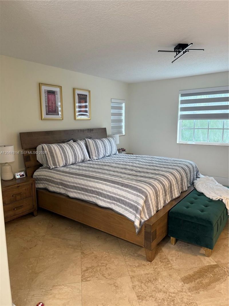 15158 NW 89th Ave , Miami Lakes, FL 33018 Photo
