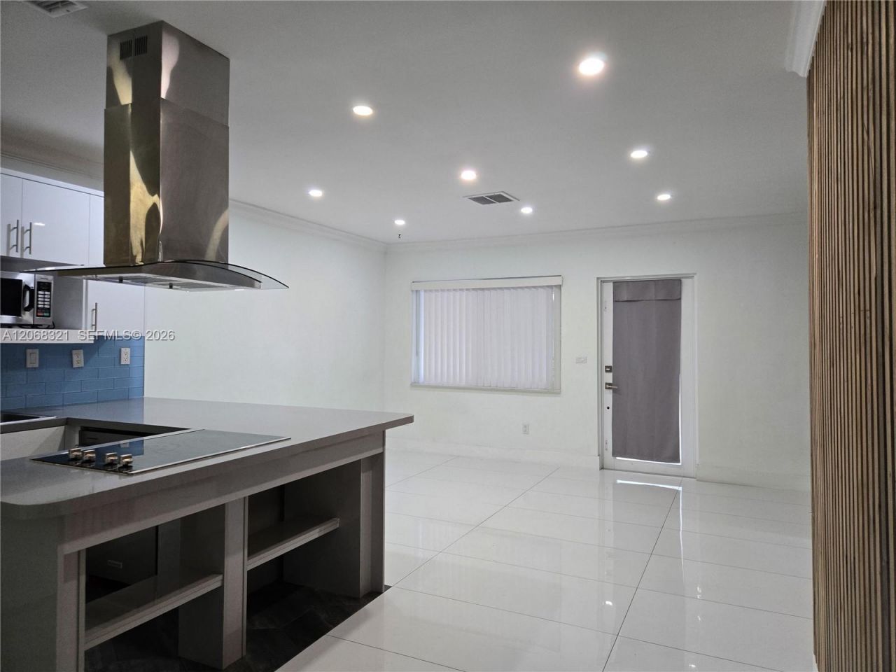 5810 SW 9th St , West Miami, FL 33144 Photo