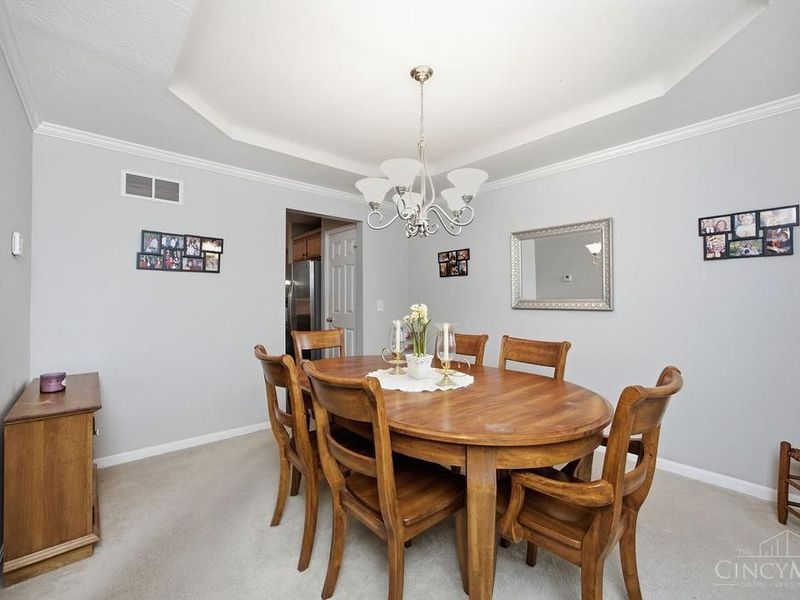 6028 Pond View Court, Green Township, OH 45247 Photo 12