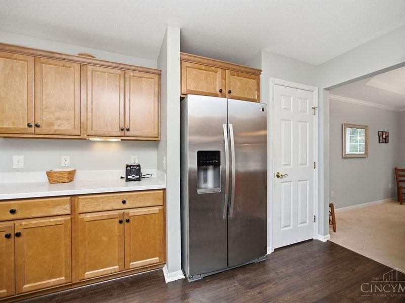 6028 Pond View Court, Green Township, OH 45247 Photo 15