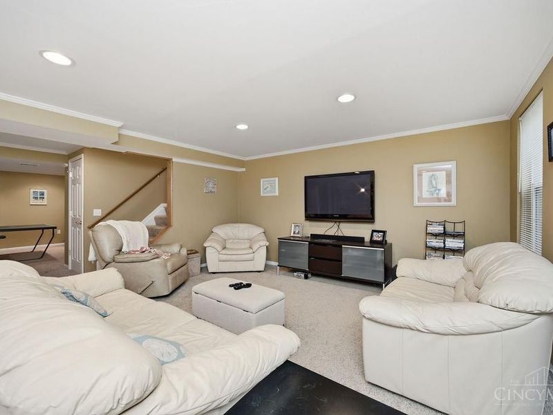 6028 Pond View Court, Green Township, OH 45247 Photo 33