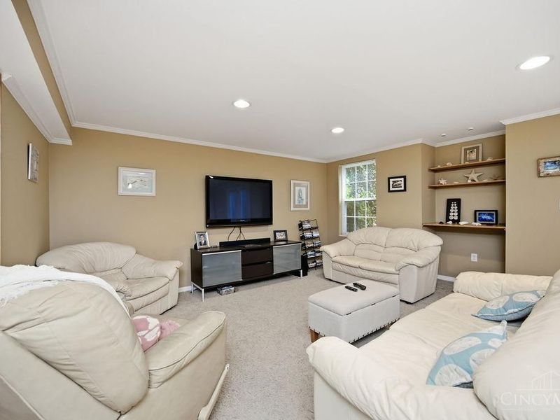 6028 Pond View Court, Green Township, OH 45247 Photo 34