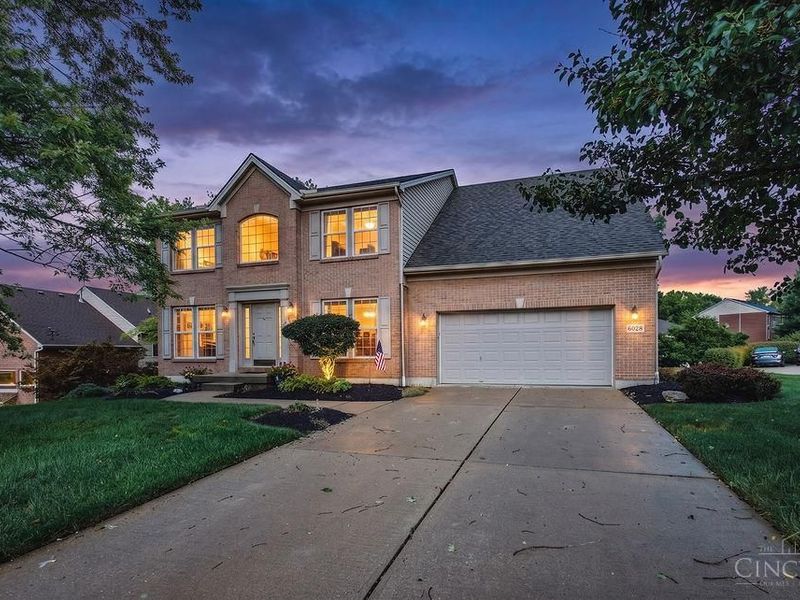 6028 Pond View Court, Green Township, OH 45247 Photo 4