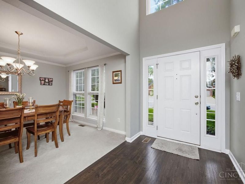 6028 Pond View Court, Green Township, OH 45247 Photo 5