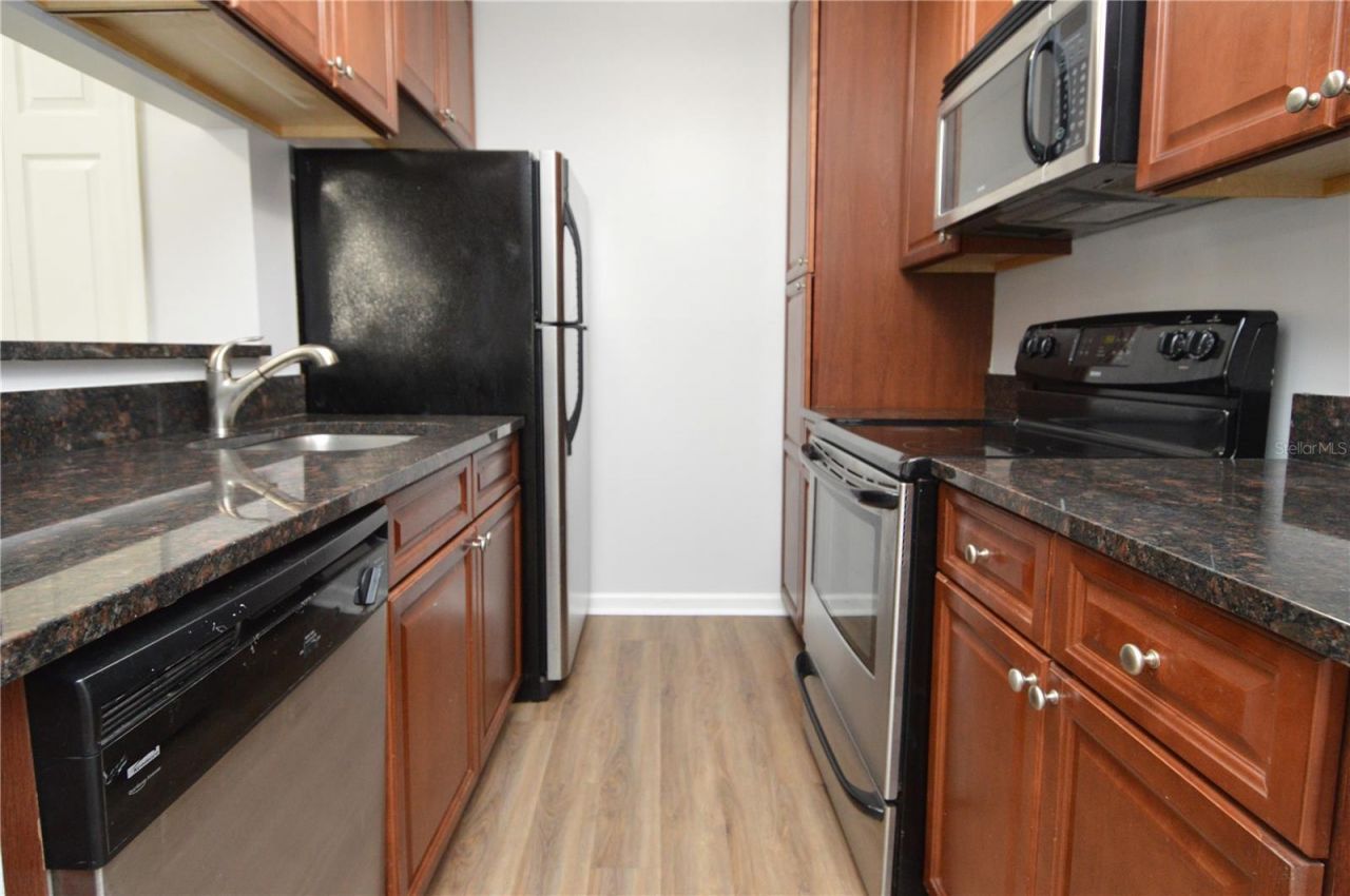 11901 4th Street N, Unit 10206, Saint Petersburg, FL 33716 Photo