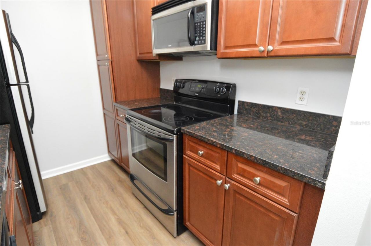 11901 4th Street N, Unit 10206, Saint Petersburg, FL 33716 Photo