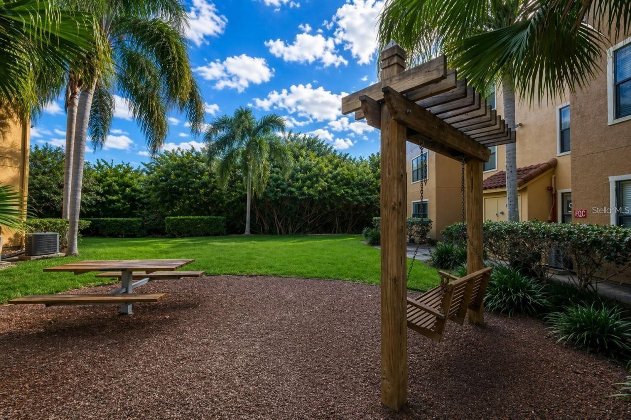 11901 4th Street N, Unit 10206, Saint Petersburg, FL 33716 Photo