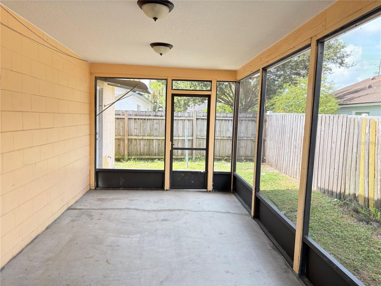 1224 Roma Court , Orlando, FL 32825 Photo