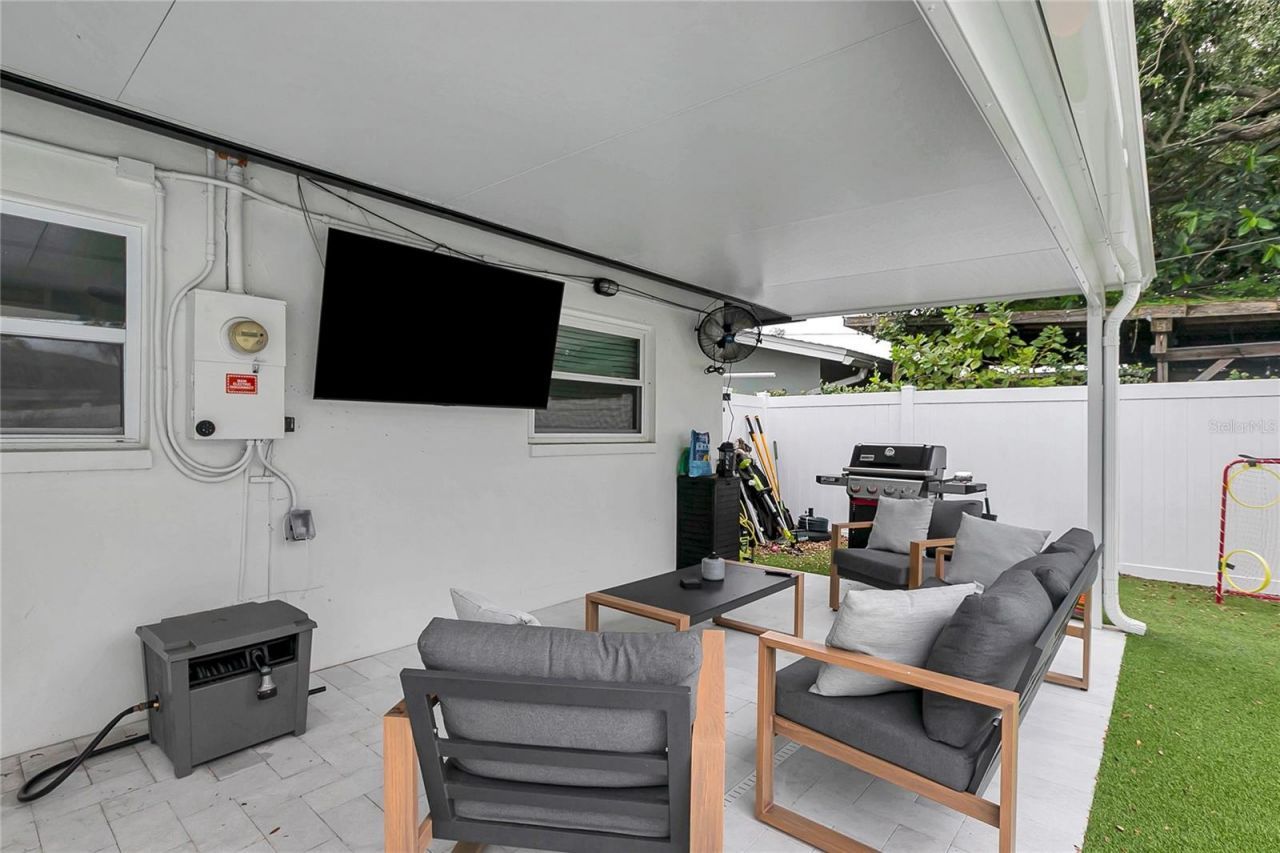 510 Hillcrest Drive, Largo, FL 33771 Photo