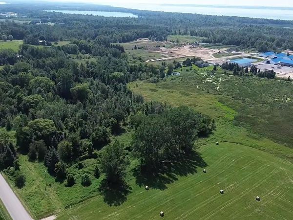 Quarterline Road, Kewadin, MI 00000