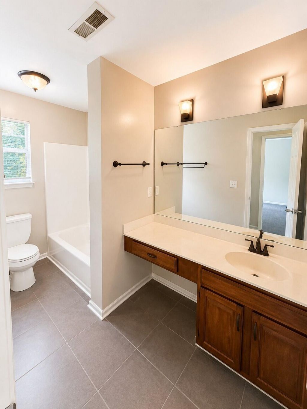 237 Smithfield Avenue Photo 33