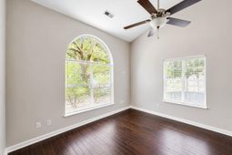 237 Smithfield Avenue photo 4