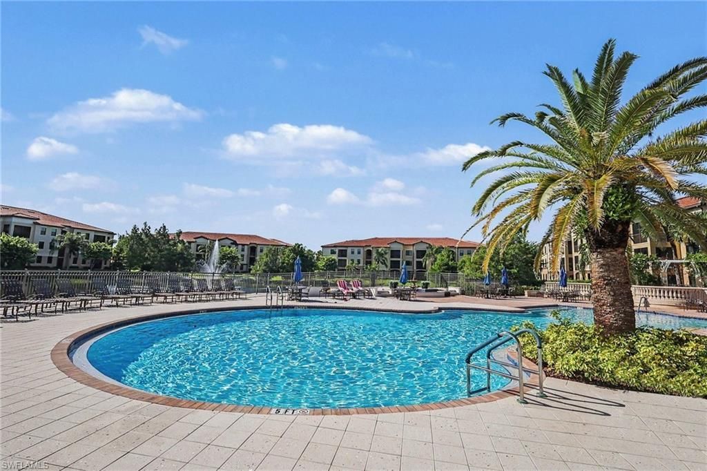 12965 Positano Cir, Unit 305, Naples, FL 34105 Photo
