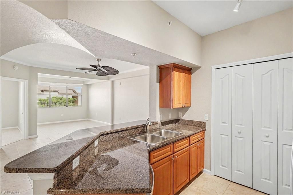 12965 Positano Cir, Unit 305, Naples, FL 34105 Photo