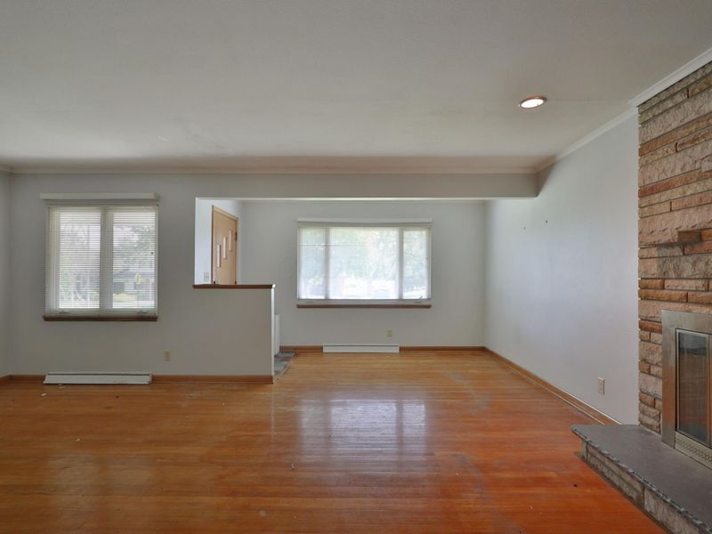 3499 Kirkham Road , Columbus, OH 43221 Photo 9
