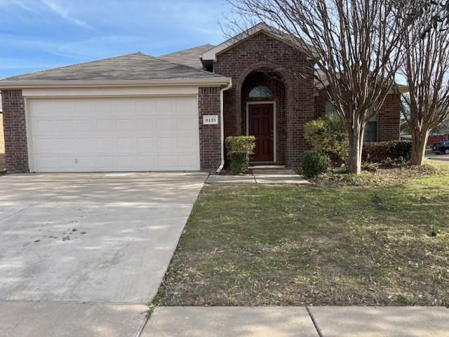 8135 Tierra Del Sol Road, Arlington, TX 76002 Main Photo