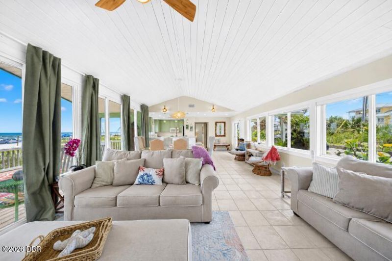 921 N Atlantic Avenue, New Smyrna Beach, FL 32169 Photo
