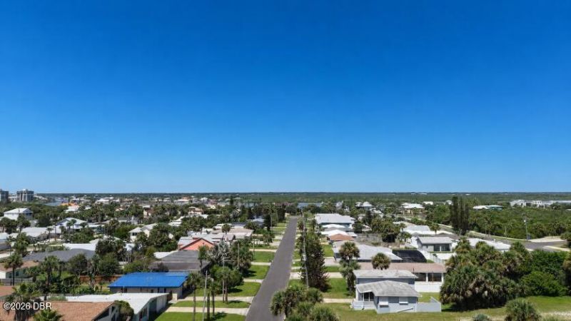 921 N Atlantic Avenue, New Smyrna Beach, FL 32169 Photo