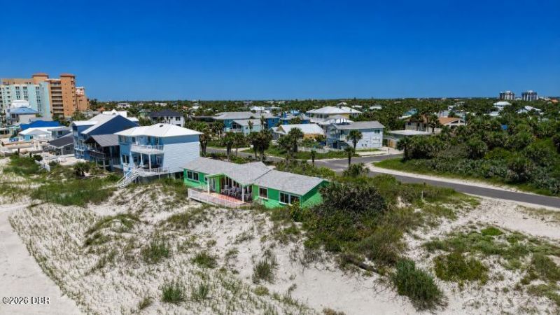 921 N Atlantic Avenue, New Smyrna Beach, FL 32169 Photo