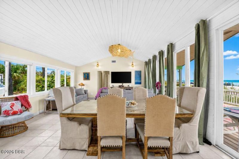 921 N Atlantic Avenue, New Smyrna Beach, FL 32169 Photo