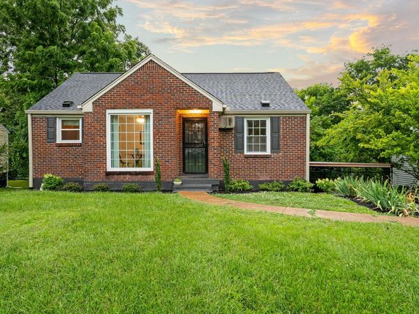 1219 Saturn Dr , Nashville, TN 37217