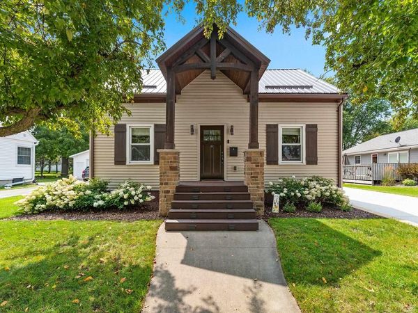 532 ROBBINS STREET, Seymour, WI 54165
