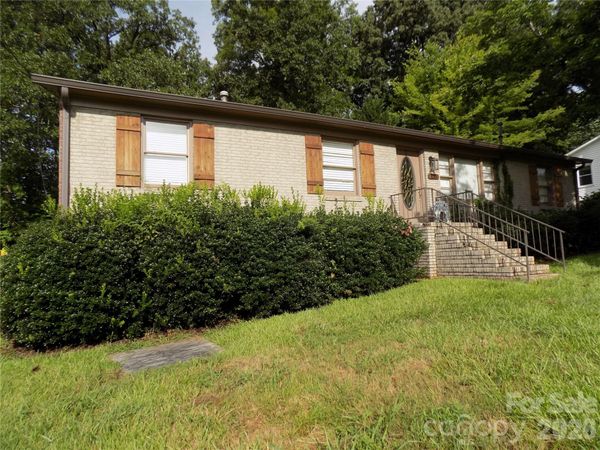 135 Bright Avenue , Bessemer City, NC 28016