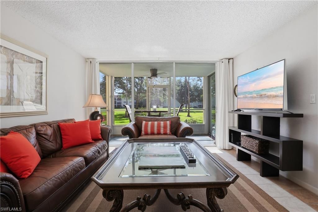 1086 Forest Lakes Dr , Unit 106, Naples, FL 34105 Photo