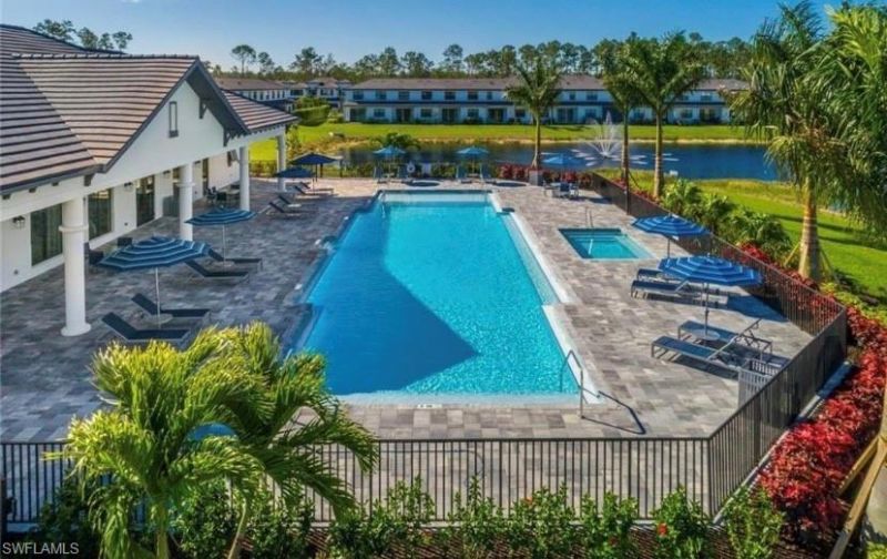 7553 Carnegie Way, Naples, FL 34119 Photo