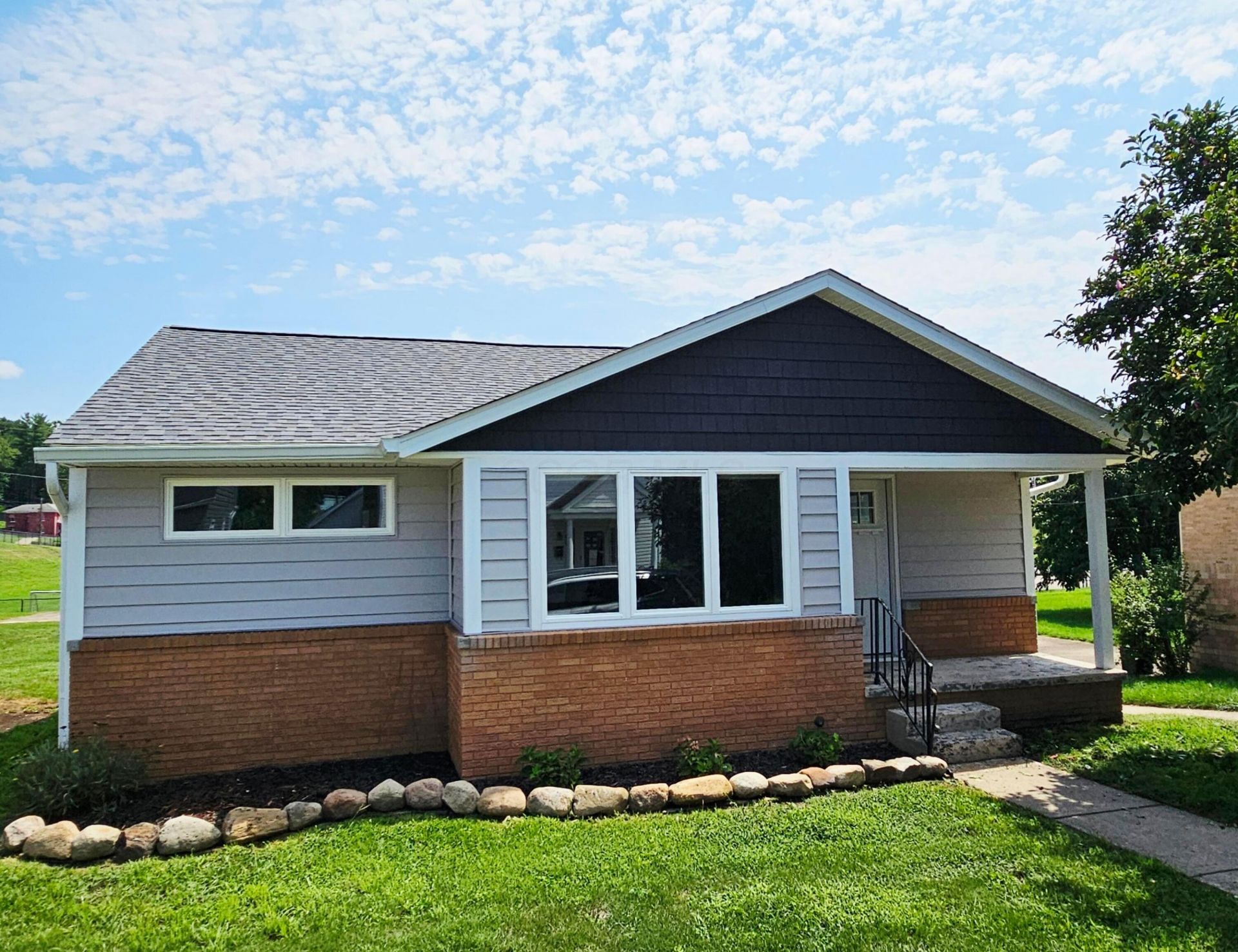 524 N Spring Street , Logan, OH 43138 Main Photo