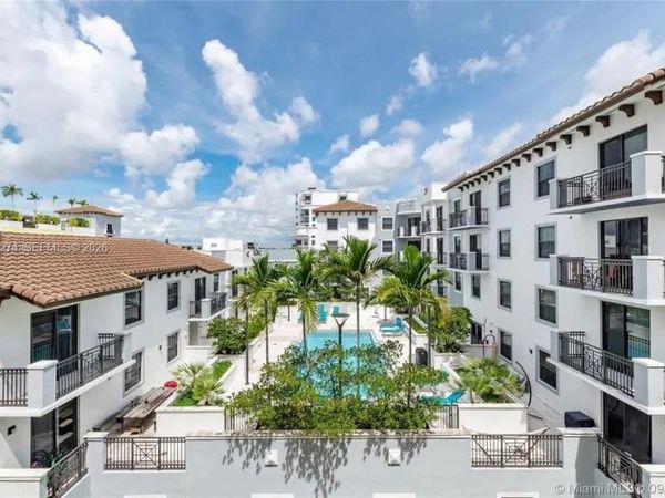 8390 SW 72nd Ave, Unit 521, Miami, FL 33143