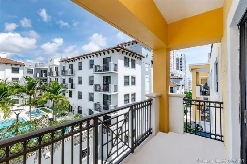 8390 SW 72nd Ave , Unit 521, Miami, FL 33143 Photo