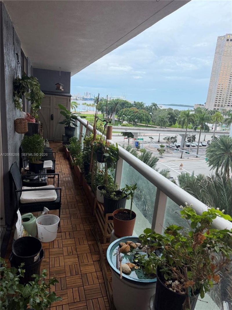 50 Biscayne Blvd, Unit 514, Miami, FL 33132 Photo