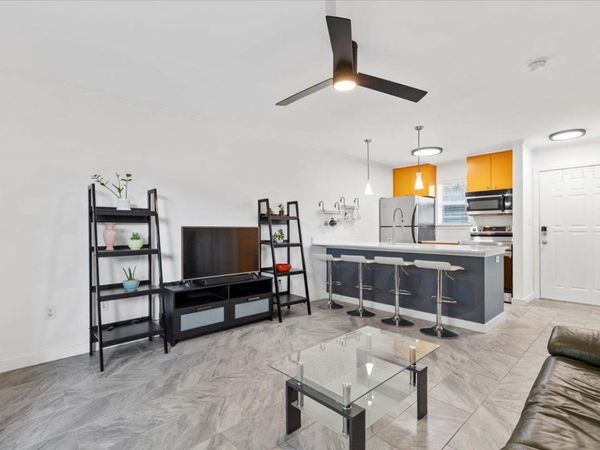 1422 Collier ST, Unit 103, Austin, TX 78704