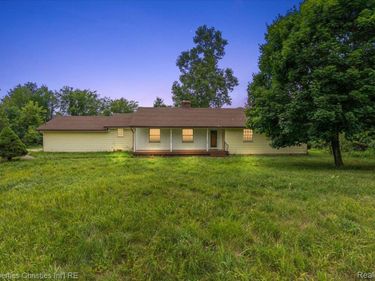 13010 Oyster Lake Road, Holly Township, Mi 48442