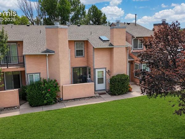 6608 Bobtail Drive, Colorado Springs, CO 80911