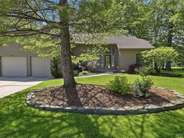 12 Skylark Court, East Amherst, NY 14051
