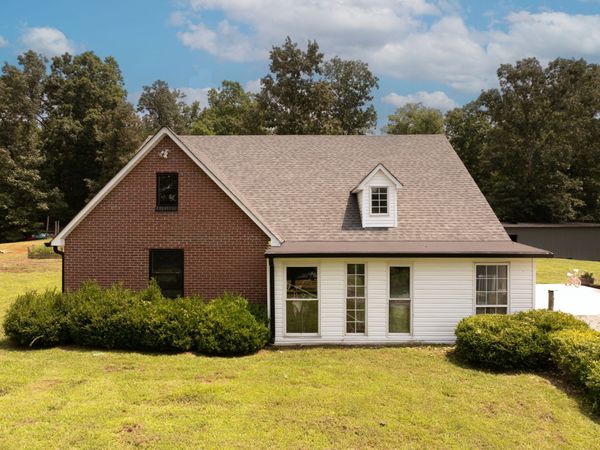 443 Paradise Ln , McMinnville, TN 37110