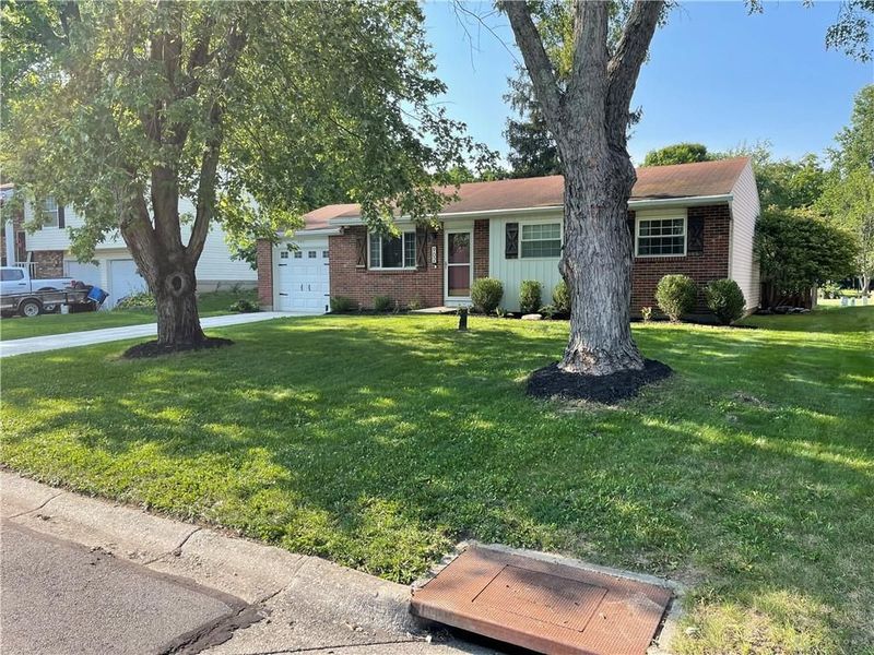 902 W Martindale Road, Englewood, OH 45322 Photo 3