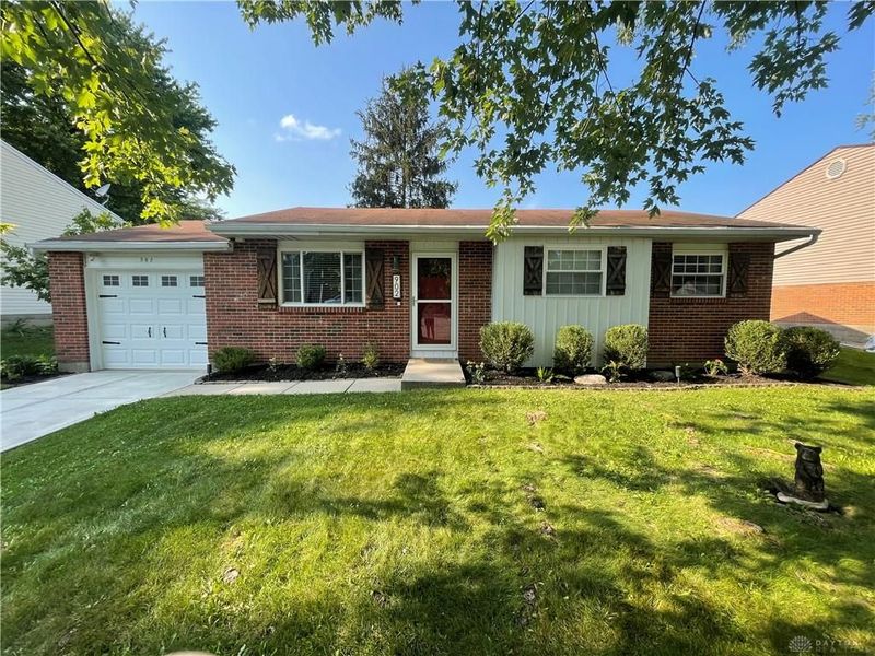 902 W Martindale Road, Englewood, OH 45322 Photo 4