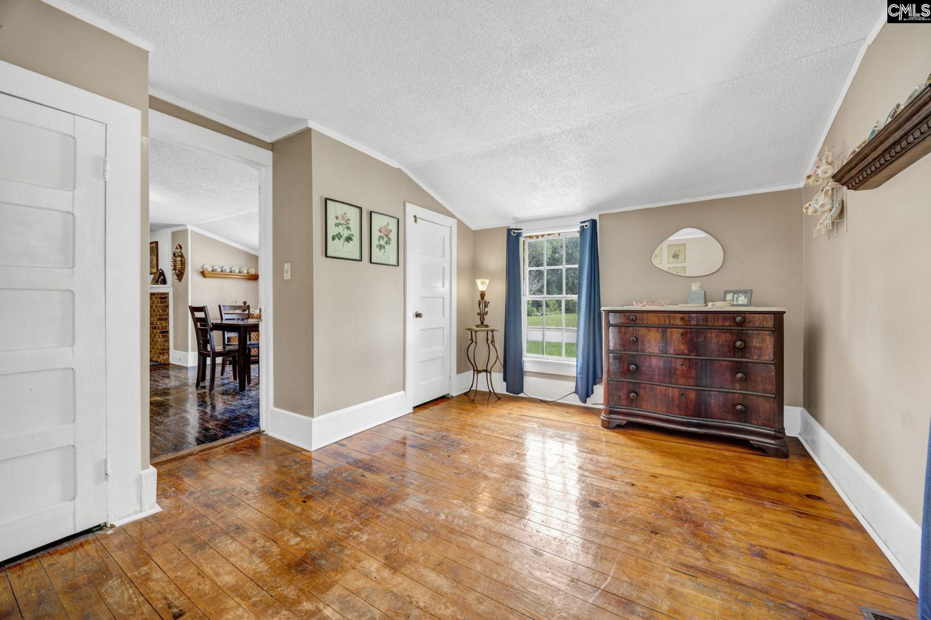 107 Jones Bridge Road  Photo 18