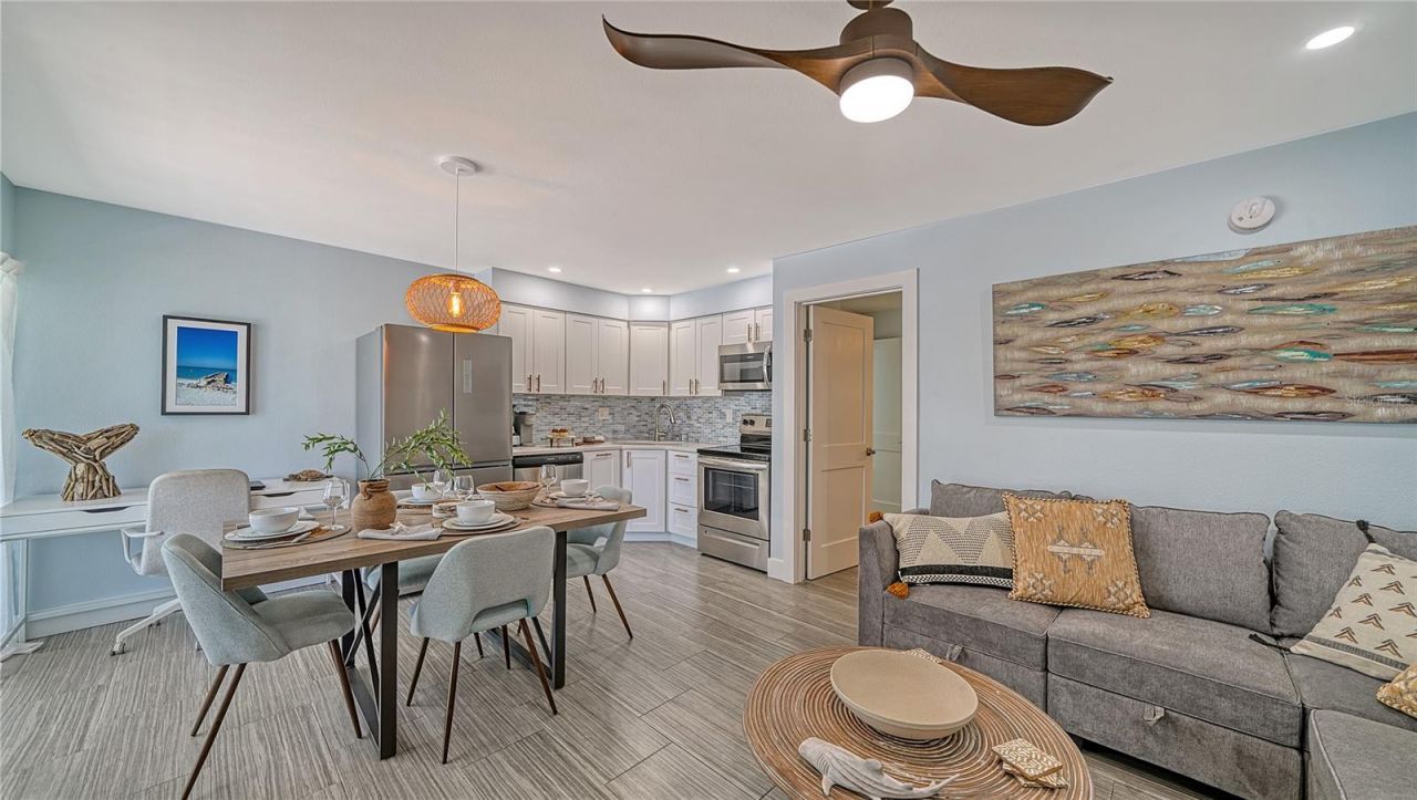 104 Avenida Veneccia, Unit 171, Sarasota, FL 34242 Photo