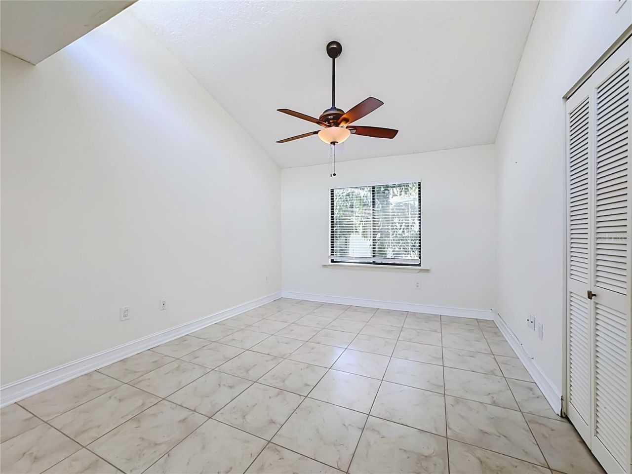 1601 Pelican Point Drive, Unit 215, Sarasota, FL 34231 Photo