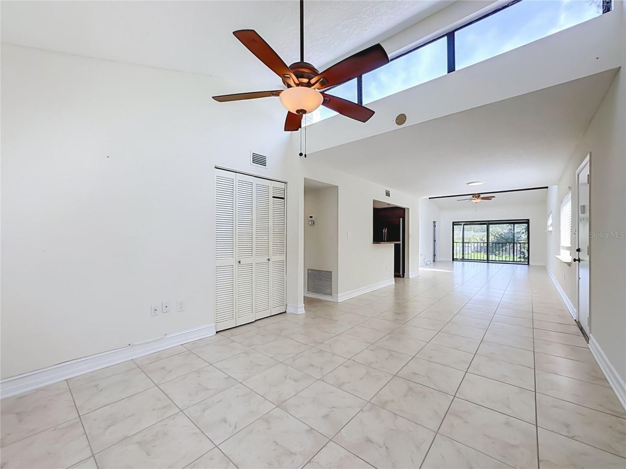 1601 Pelican Point Drive, Unit 215, Sarasota, FL 34231 Photo