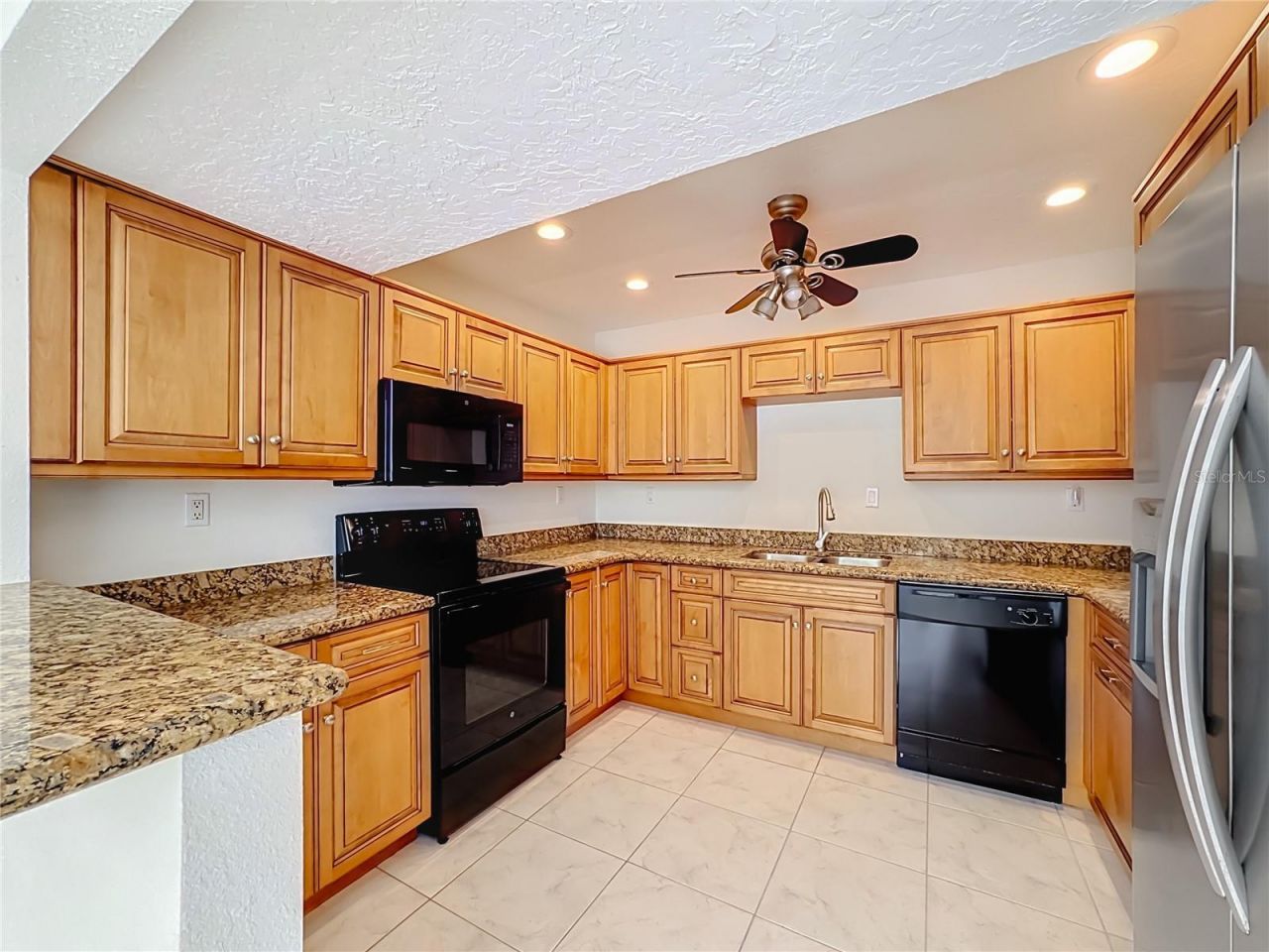 1601 Pelican Point Drive, Unit 215, Sarasota, FL 34231 Photo