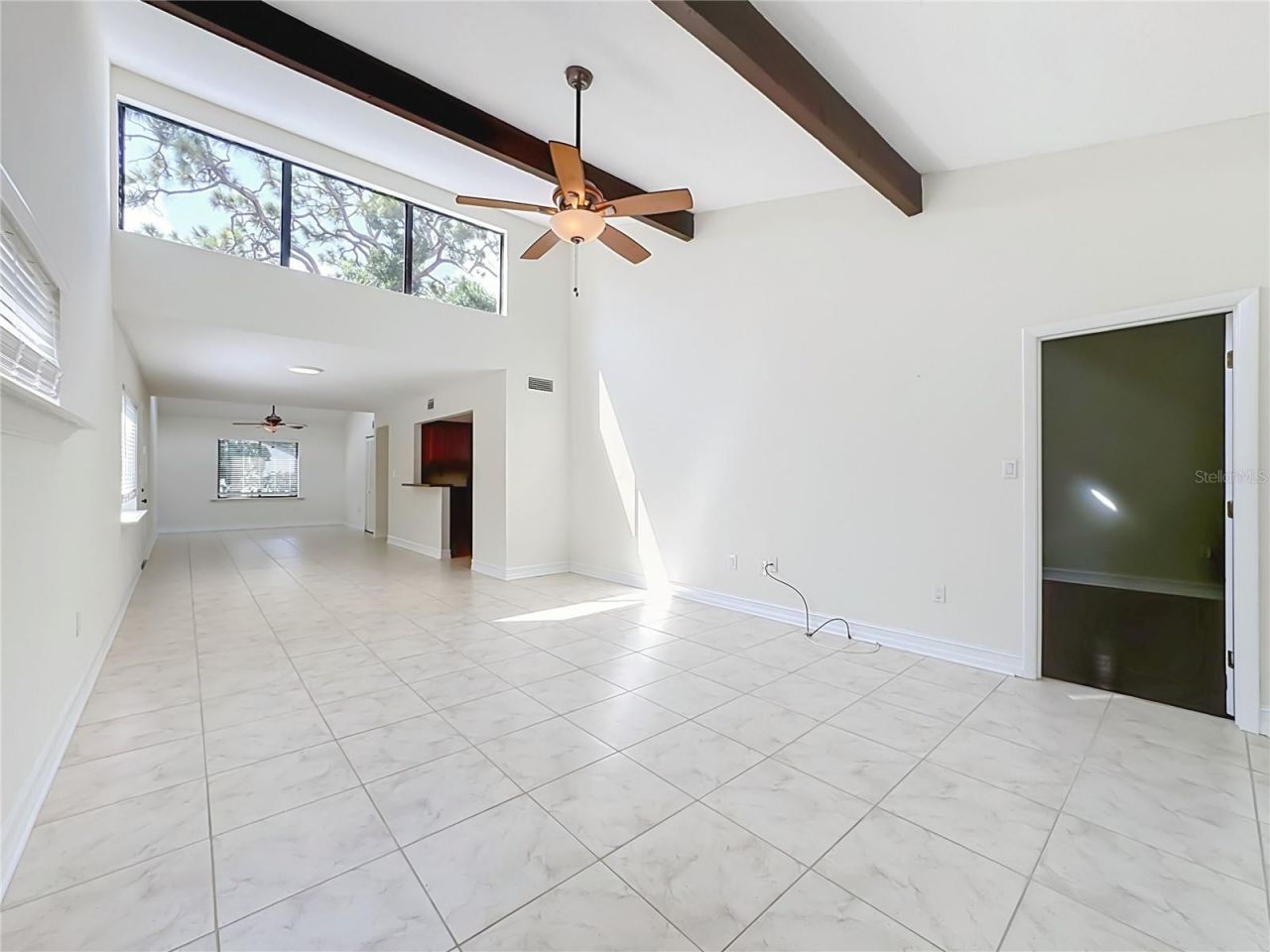 1601 Pelican Point Drive, Unit 215, Sarasota, FL 34231 Photo
