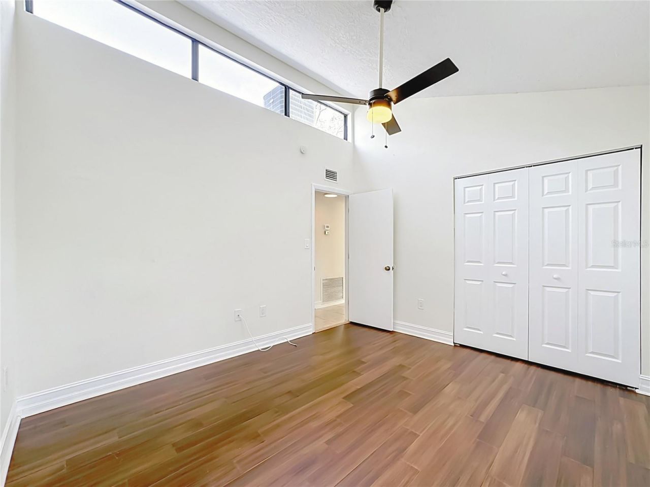 1601 Pelican Point Drive, Unit 215, Sarasota, FL 34231 Photo