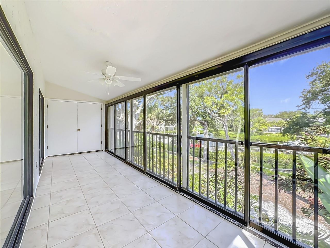 1601 Pelican Point Drive, Unit 215, Sarasota, FL 34231 Photo