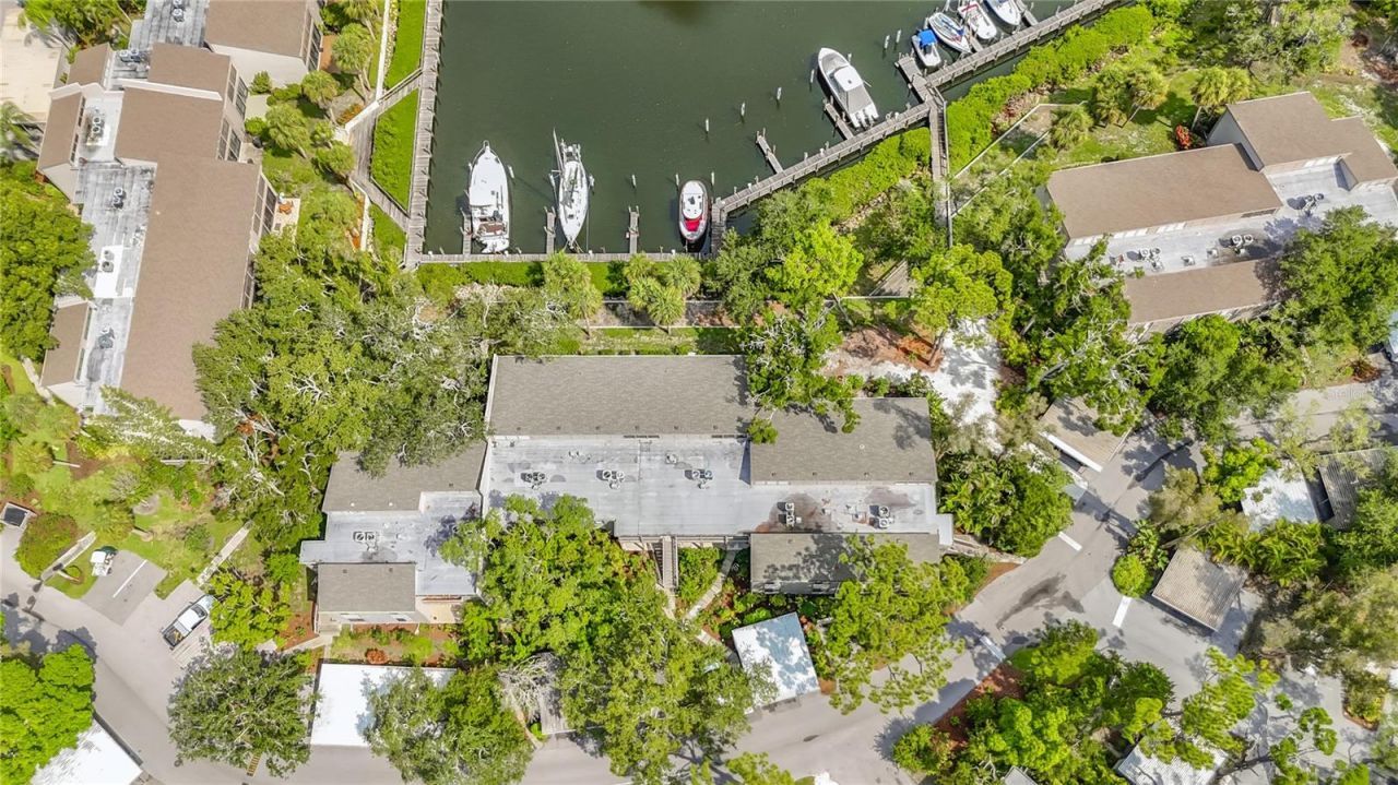 1601 Pelican Point Drive, Unit 215, Sarasota, FL 34231 Photo